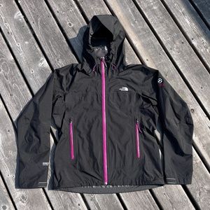 The North Face Gore-tex Paclite Rain Jacket Sz M